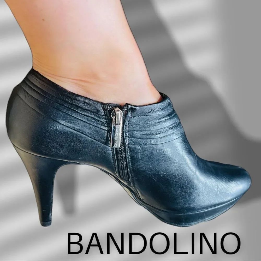 Bandolino Ankle Boots Heels Shoes Black Leather size 9.5